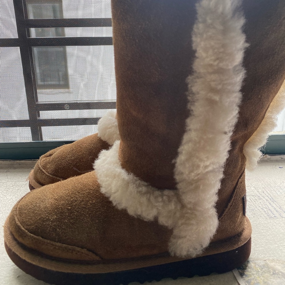 UGG Kids Chestnut Brown Shearling Trim Boots